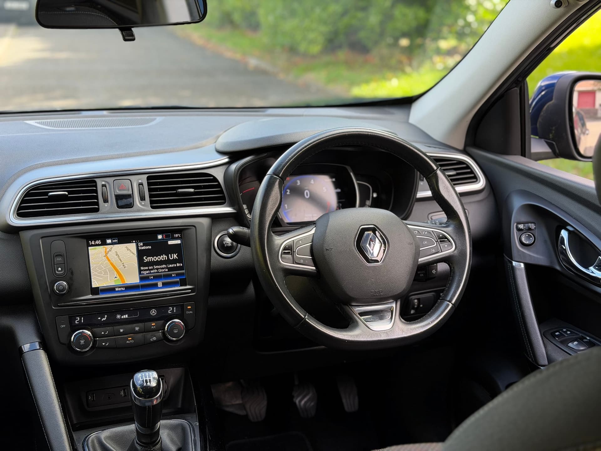 2018 Renault Kadjar 1.3 TCe Dynamique Nav - LMC Cars Belfast - photo 19 of 25