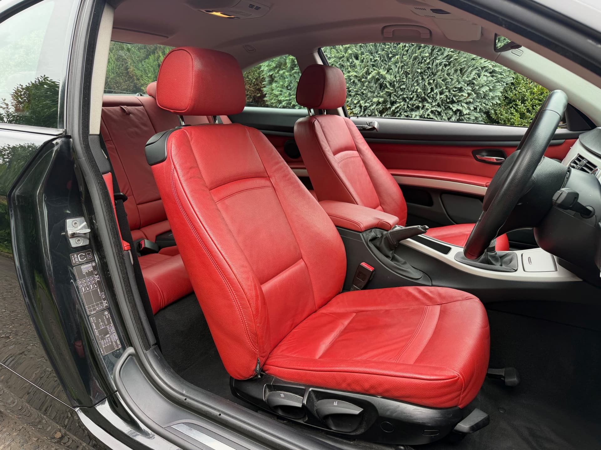 2009 BMW 320d SE Coupe - LMC Cars Belfast - photo 21 of 24