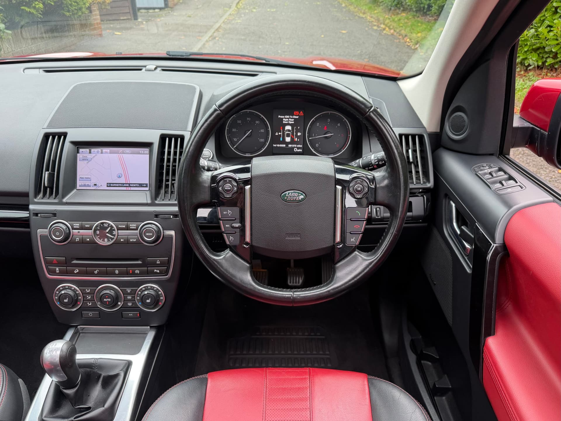 2012 Land Rover Freelander 2 TD4 Dynamic - LMC Cars Belfast - photo 19 of 33