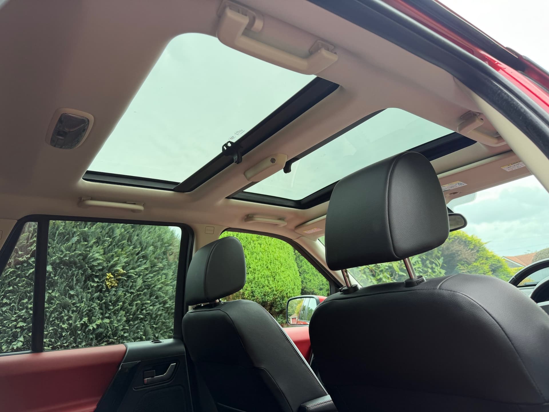 2012 Land Rover Freelander 2 TD4 Dynamic - LMC Cars Belfast - photo 29 of 33