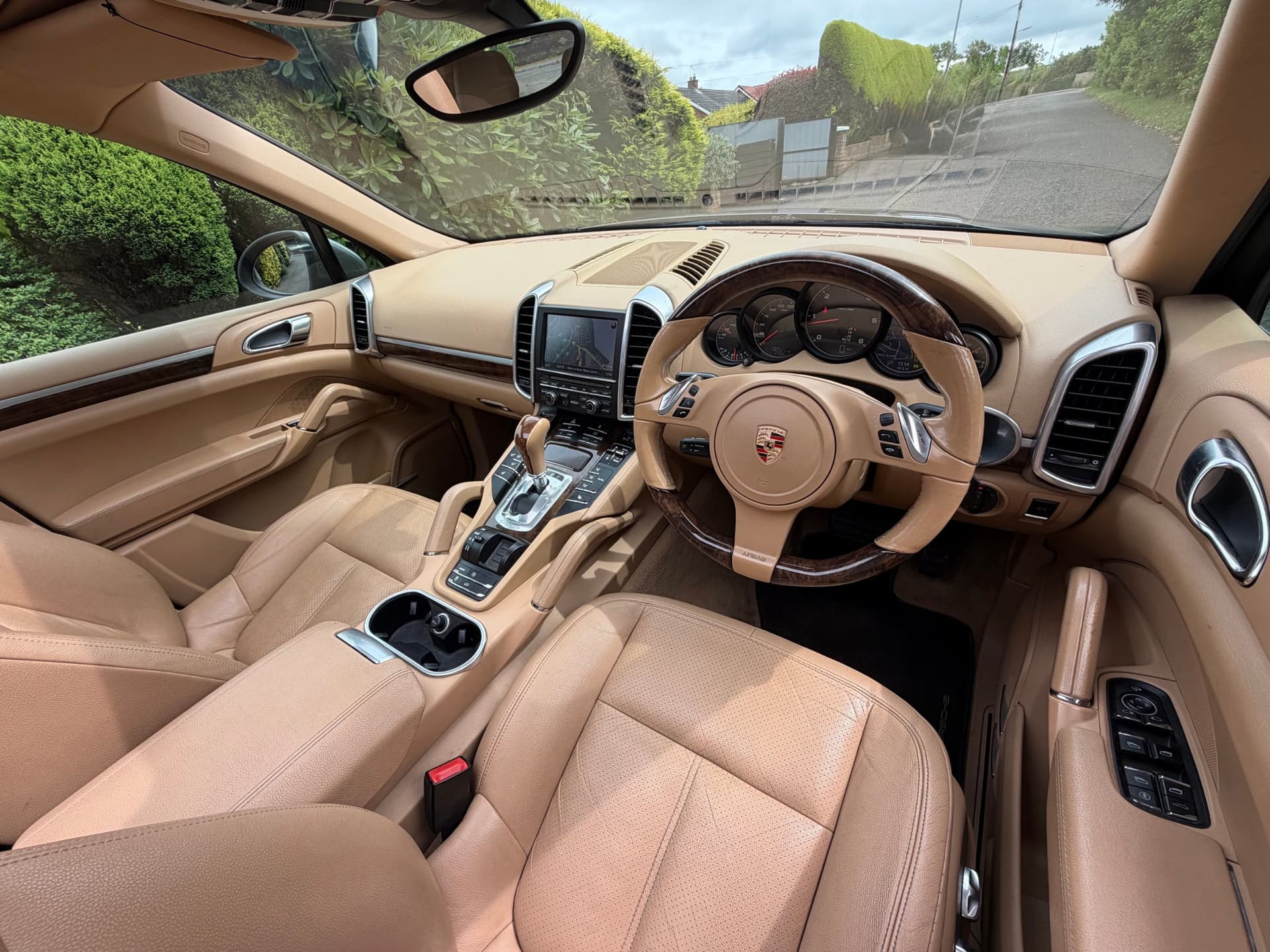 2012 Porsche Cayenne - LMC Cars Belfast - photo 12 of 36