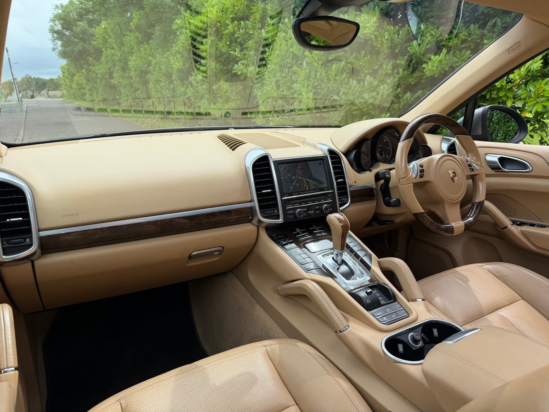 2012 Porsche Cayenne - LMC Cars Belfast - photo 14 of 36
