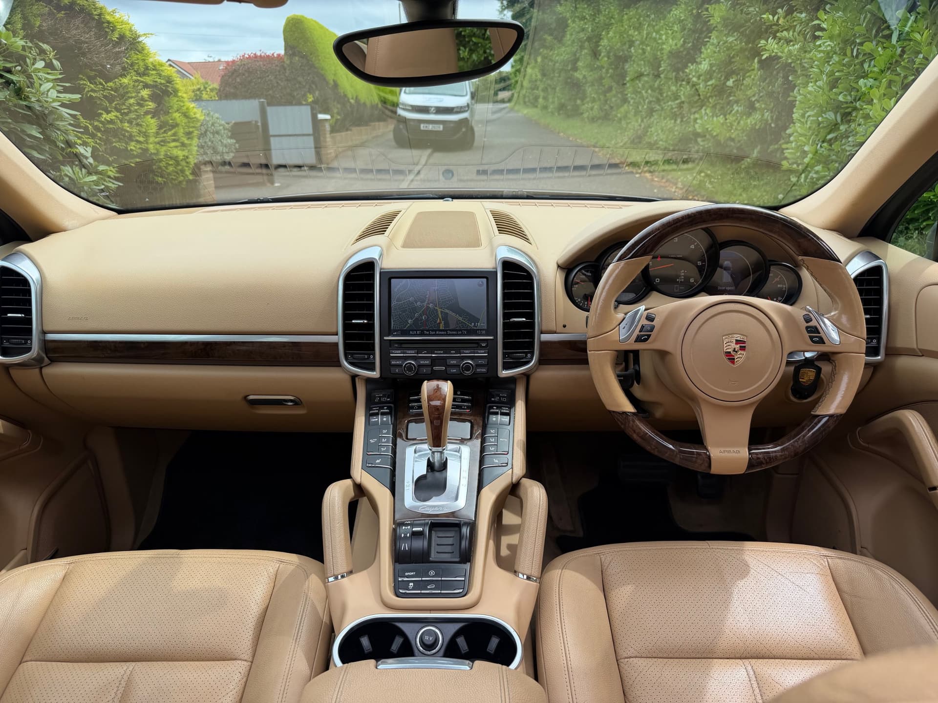 2012 Porsche Cayenne - LMC Cars Belfast - photo 15 of 36