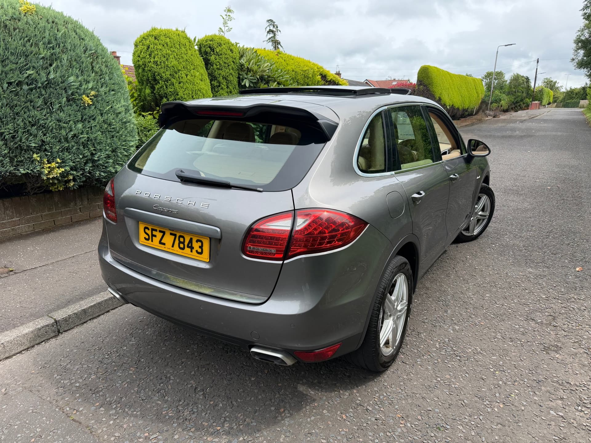 2012 Porsche Cayenne - LMC Cars Belfast - photo 5 of 36
