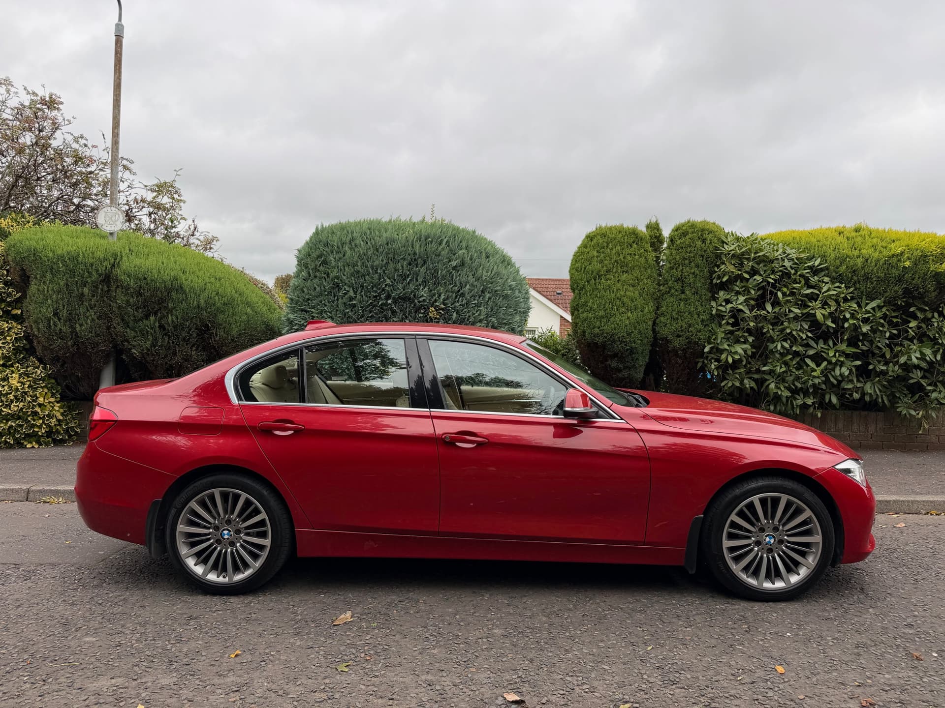 2016 BMW 320i Luxury Auto - LMC Cars Belfast - photo 3 of 32