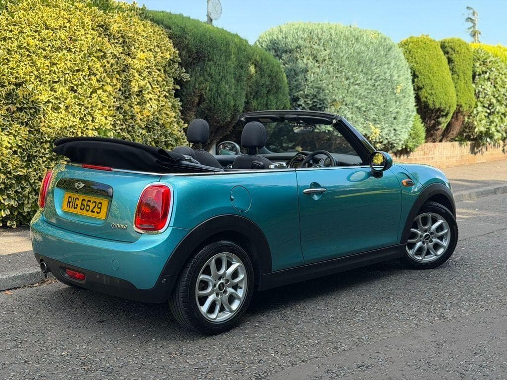 2016 MINI Convertible 1.5 Cooper - LMC Cars Belfast - photo 4 of 6