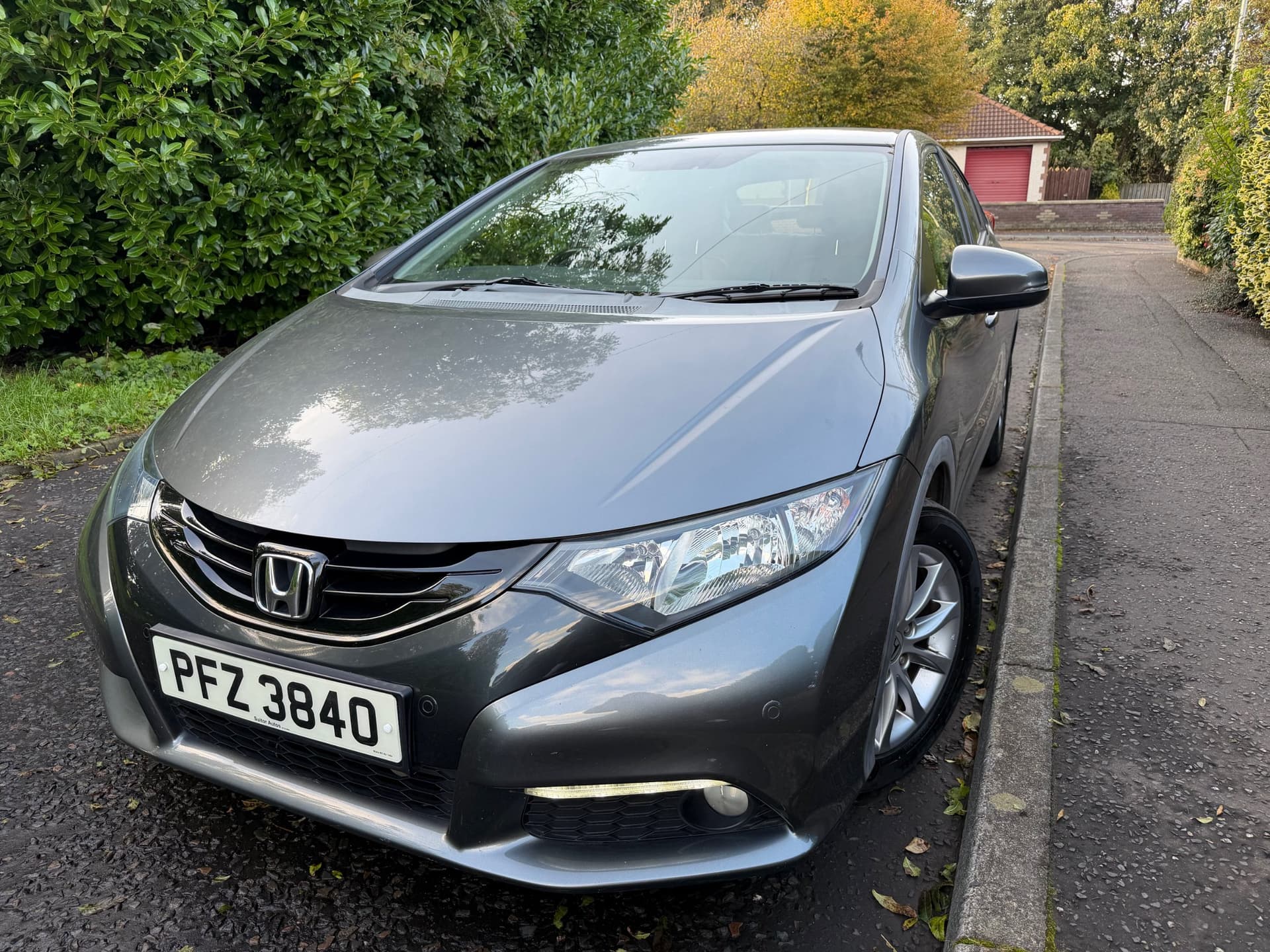 2013 Honda Civic 1.8 i-VTEC EX Auto - LMC Cars Belfast - photo 10 of 29