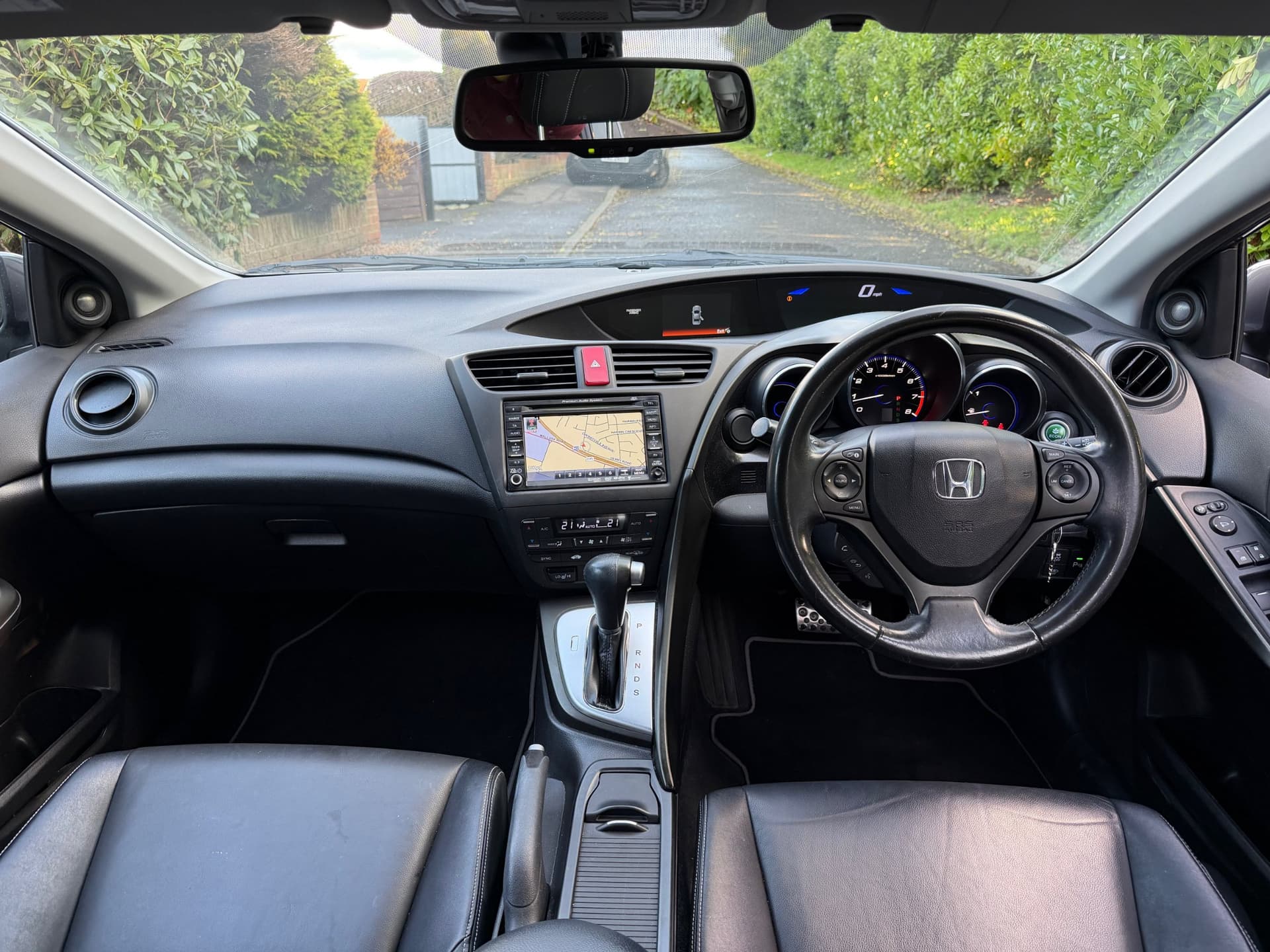 2013 Honda Civic 1.8 i-VTEC EX Auto - LMC Cars Belfast - photo 18 of 29