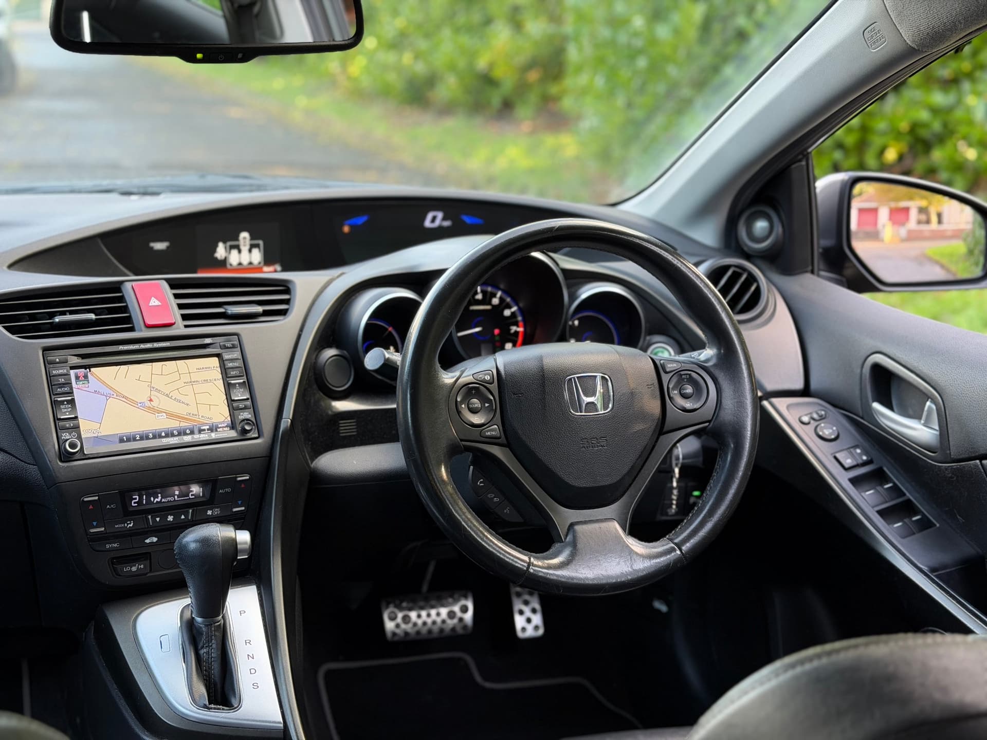 2013 Honda Civic 1.8 i-VTEC EX Auto - LMC Cars Belfast - photo 22 of 29