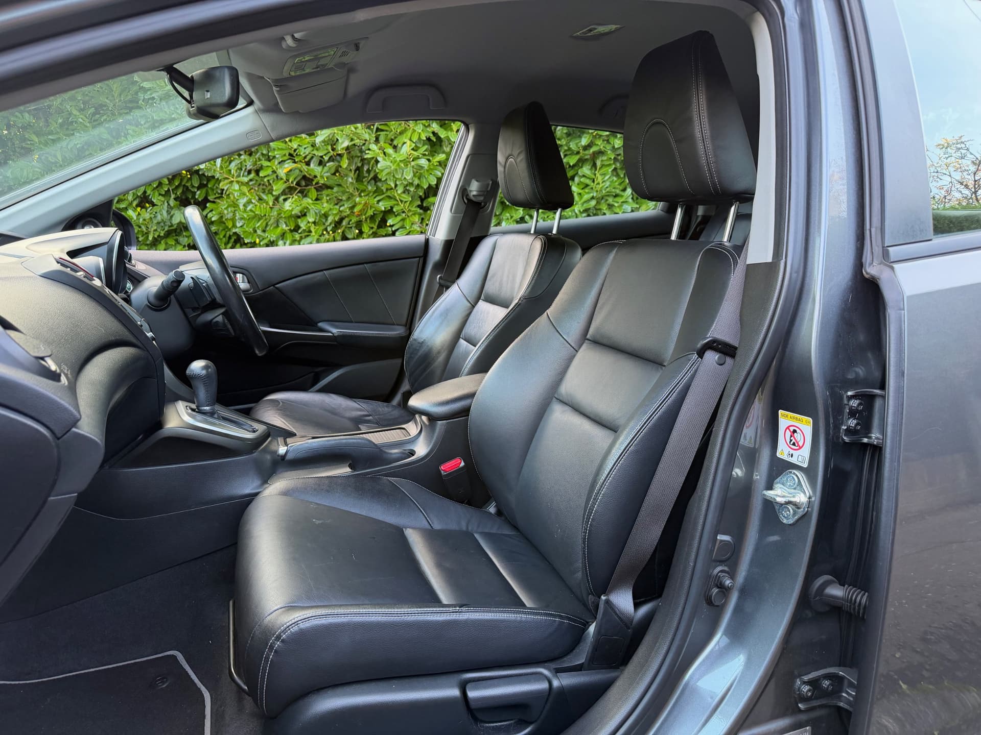 2013 Honda Civic 1.8 i-VTEC EX Auto - LMC Cars Belfast - photo 23 of 29