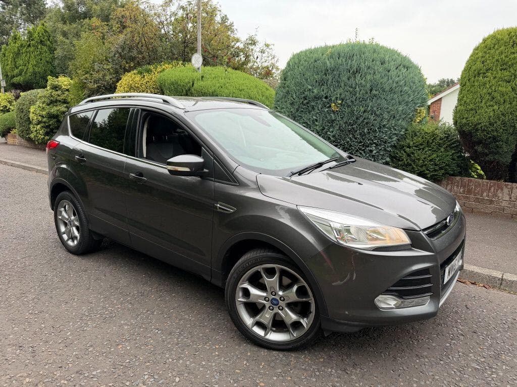 2015 Ford Kuga - LMC Cars Belfast - photo 2 of 6