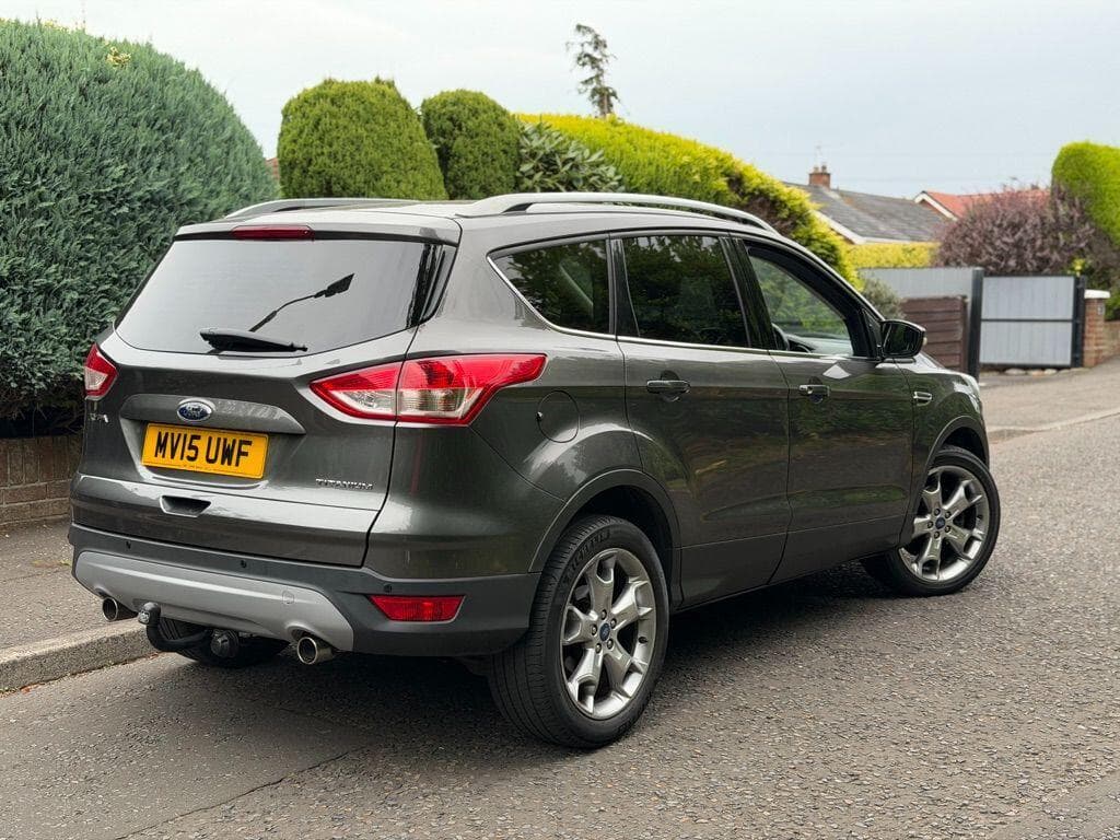 2015 Ford Kuga - LMC Cars Belfast - photo 5 of 6