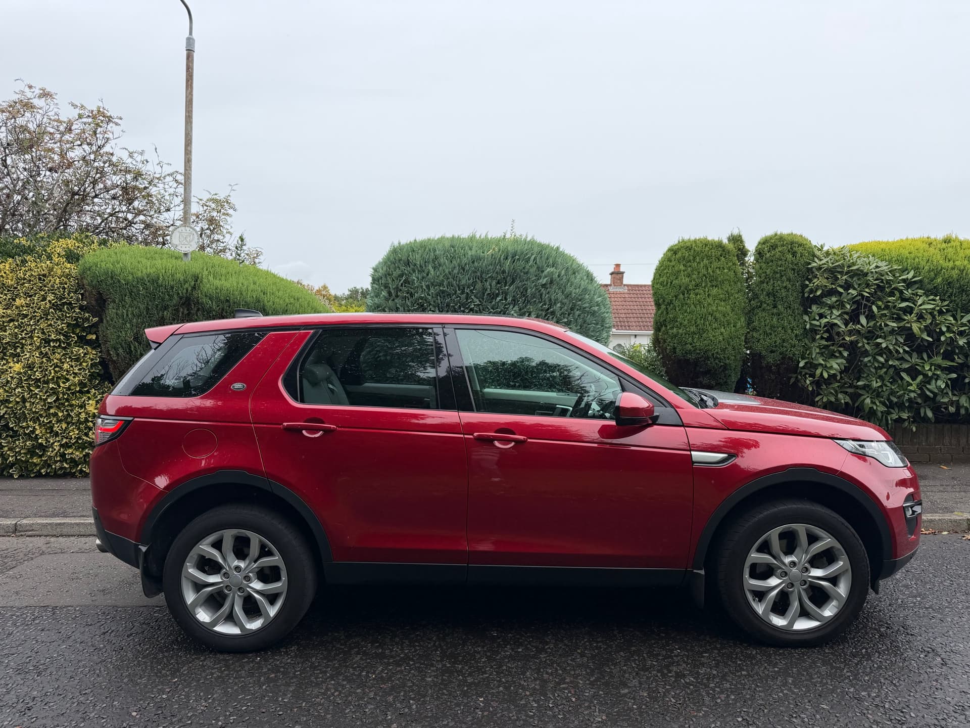 2019 Land Rover Discovery Sport 2.0 Si4 HSE - LMC Cars Belfast - photo 3 of 35