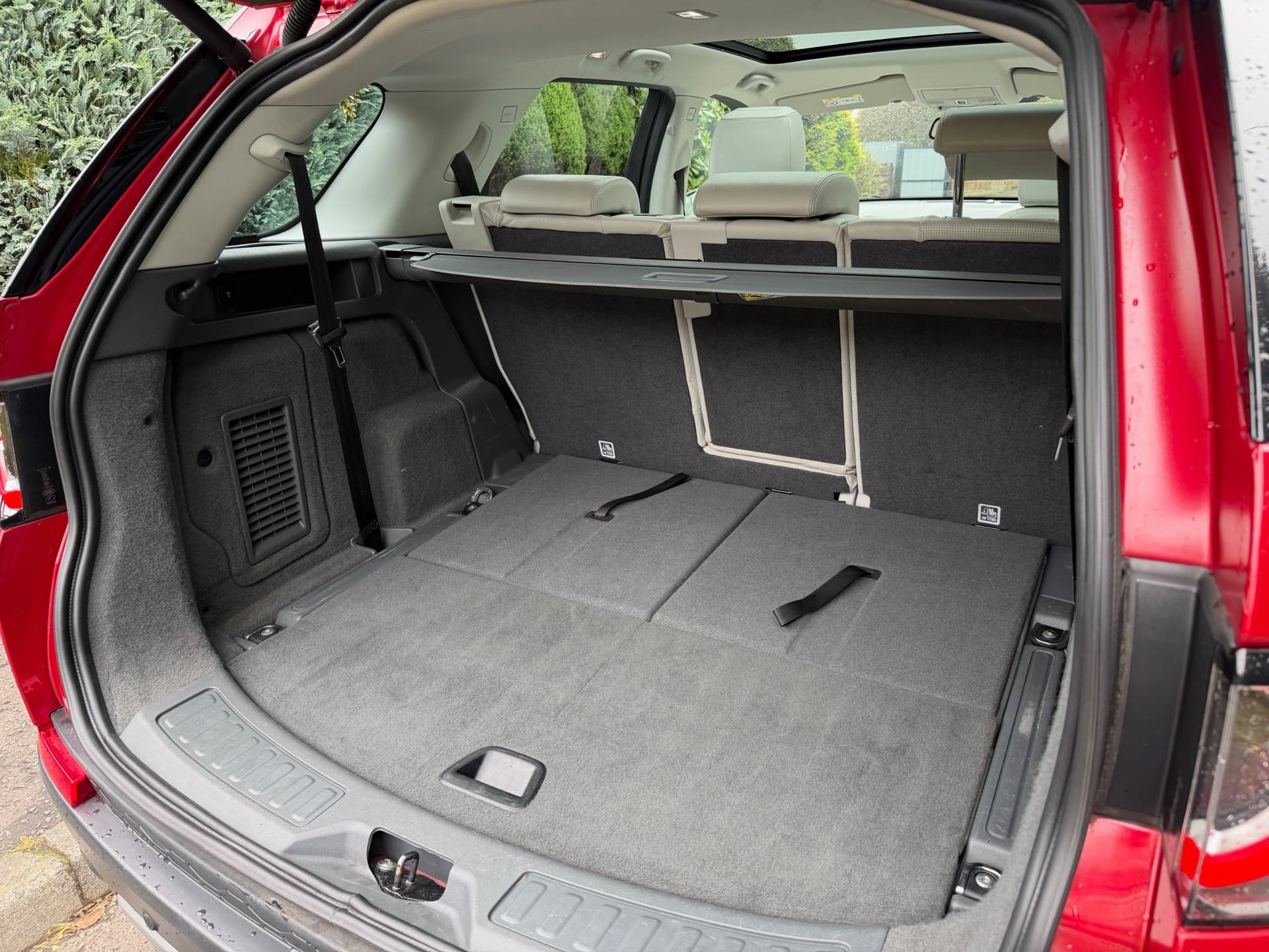 2019 Land Rover Discovery Sport 2.0 Si4 HSE - LMC Cars Belfast - photo 32 of 35