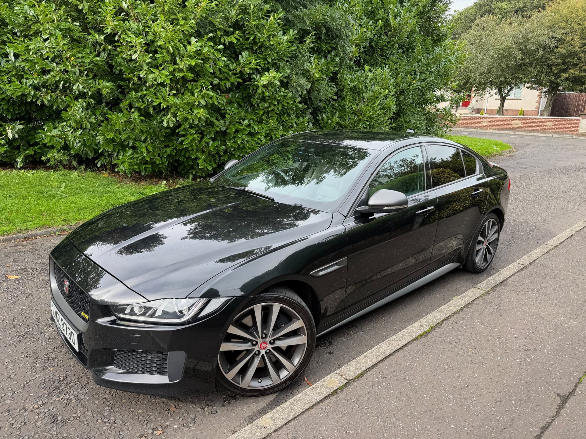 2019 Jaguar XE 2.0i 300 Sport AWD - LMC Cars Belfast - photo 7 of 10
